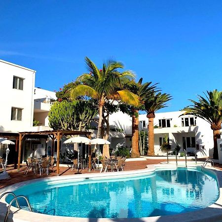 Apartamentos Tamarindos Puerto del Carmen  Bagian luar foto
