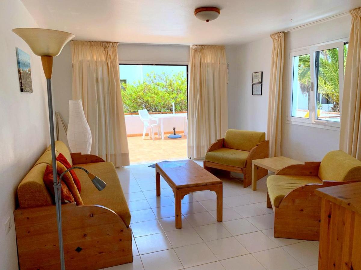 Apartamentos Tamarindos Puerto del Carmen  Bagian luar foto