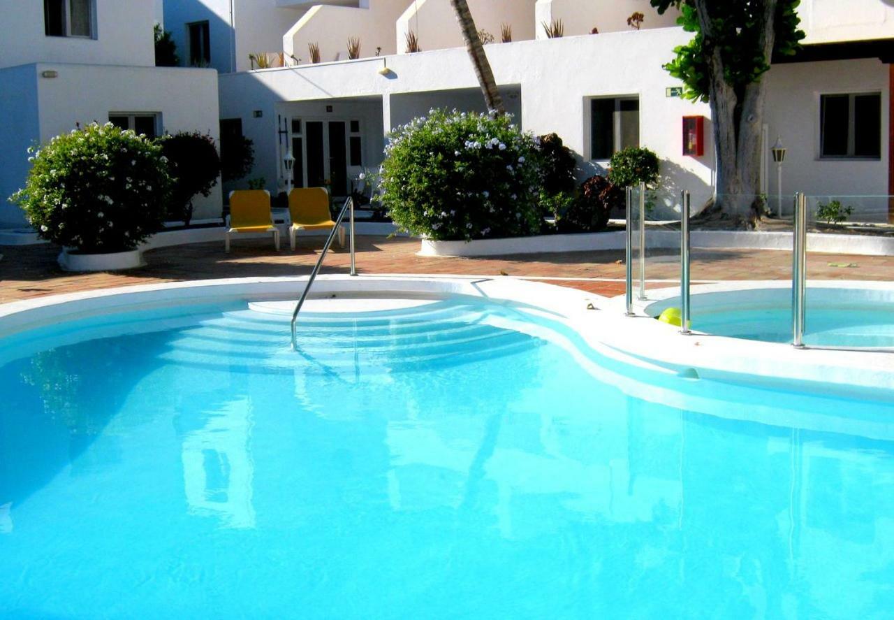 Apartamentos Tamarindos Puerto del Carmen  Bagian luar foto